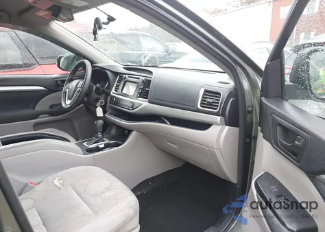 2015 Toyota Highlander Le V6 из США, поврежденный, VIN 5TDBKRFH5FS131791